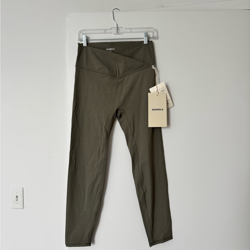 Adanola Ultimate Wrap Leggings